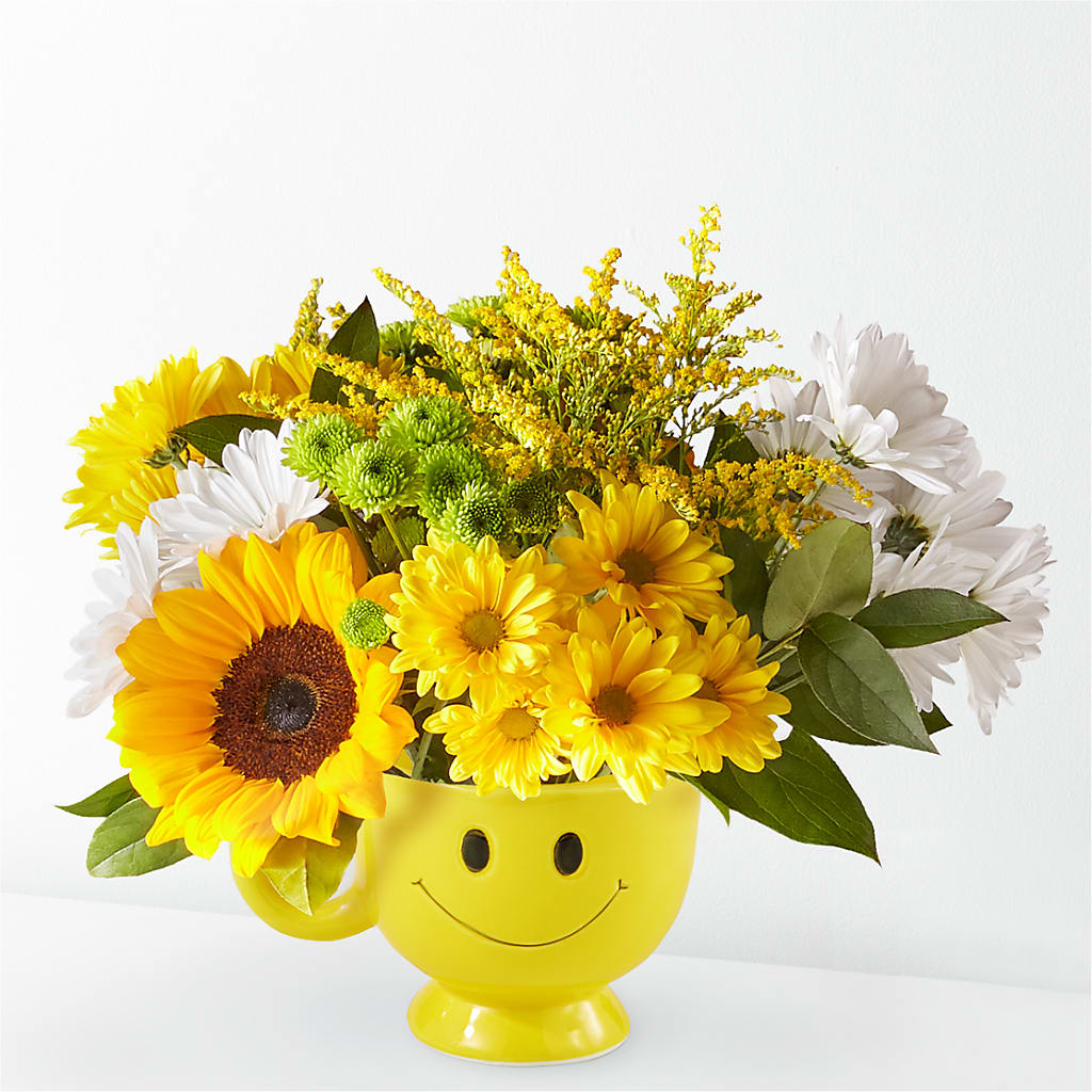 Joyful Smiles Bouquet – Heavenly Plants, Regina SK
