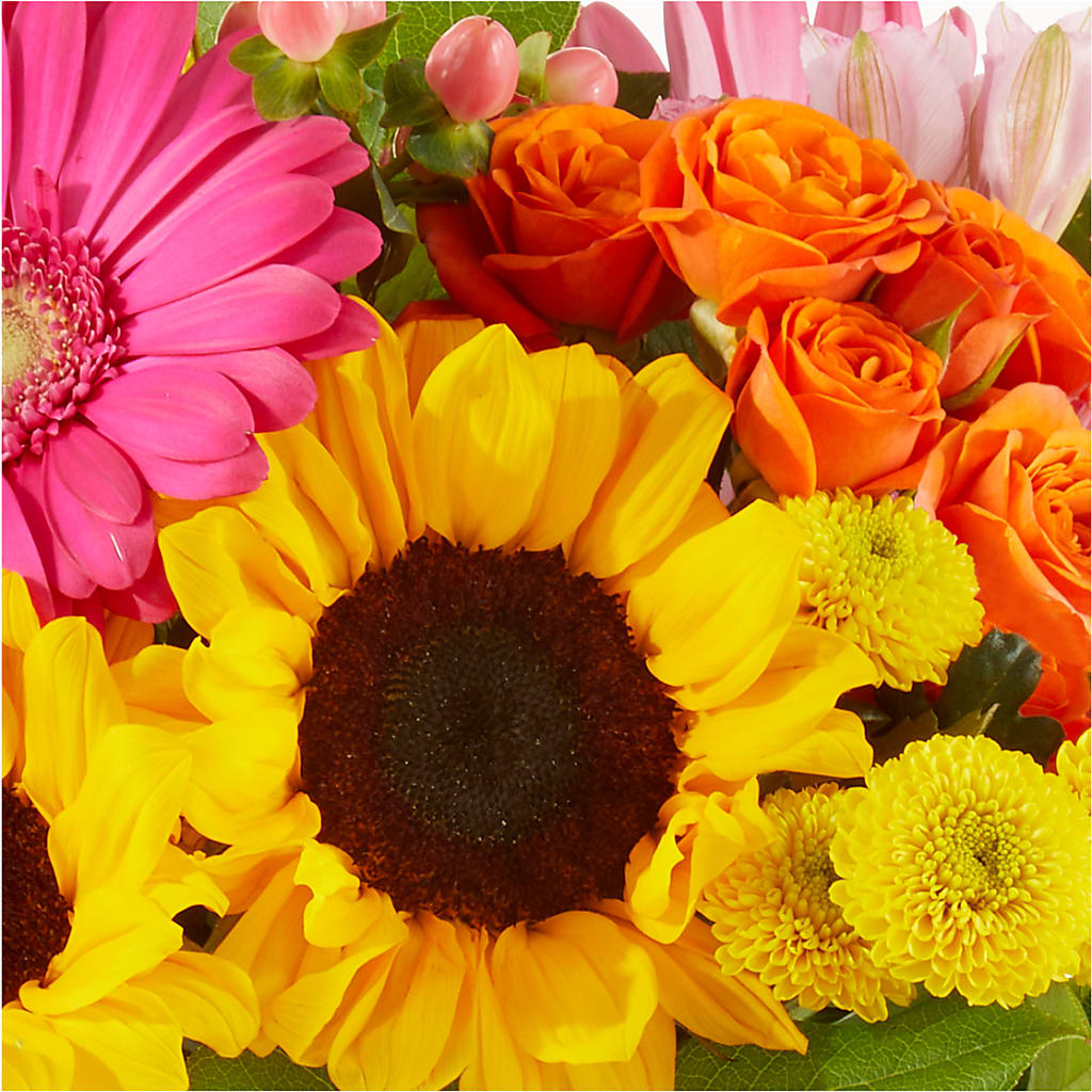 Florist Original Mixed Bouquet – Heavenly Plants, Regina SK