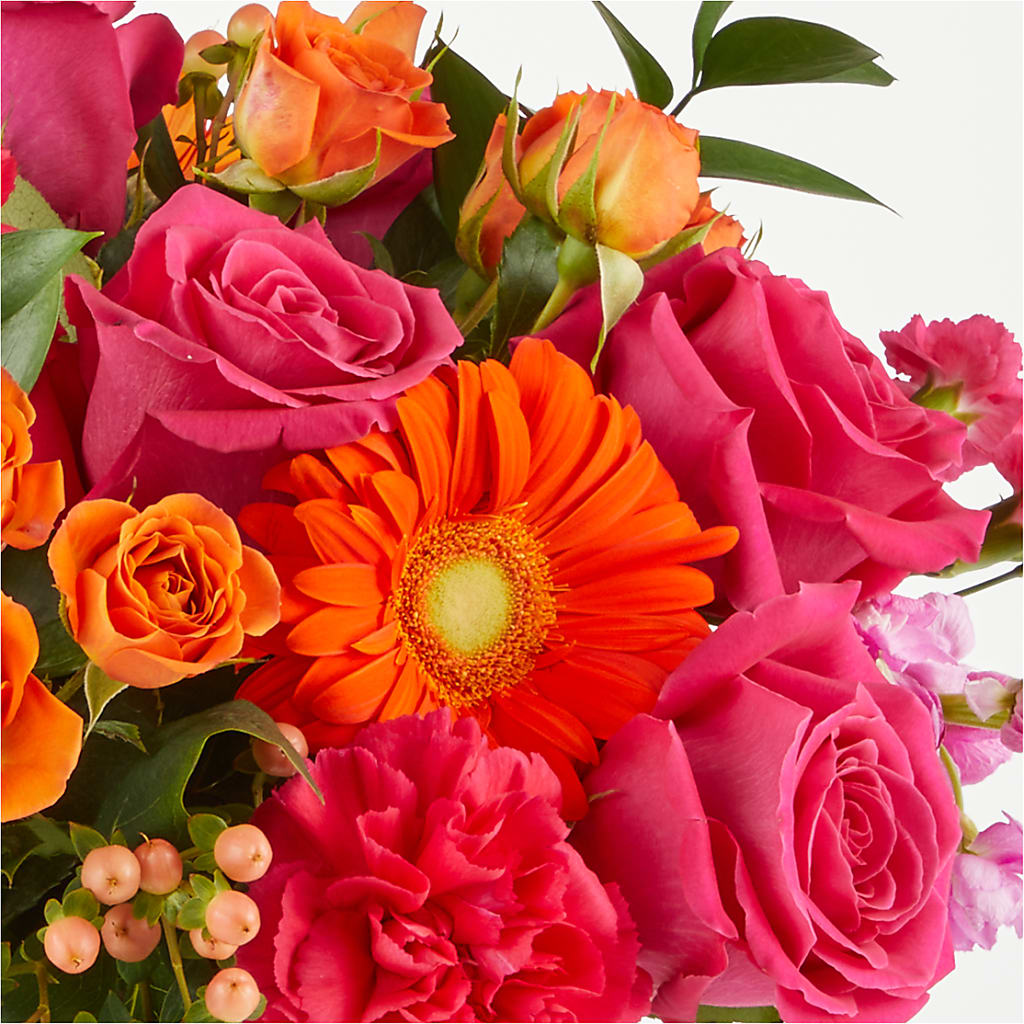 Florist Designed Mixed Bouquet – Heavenly Plants, Regina SK