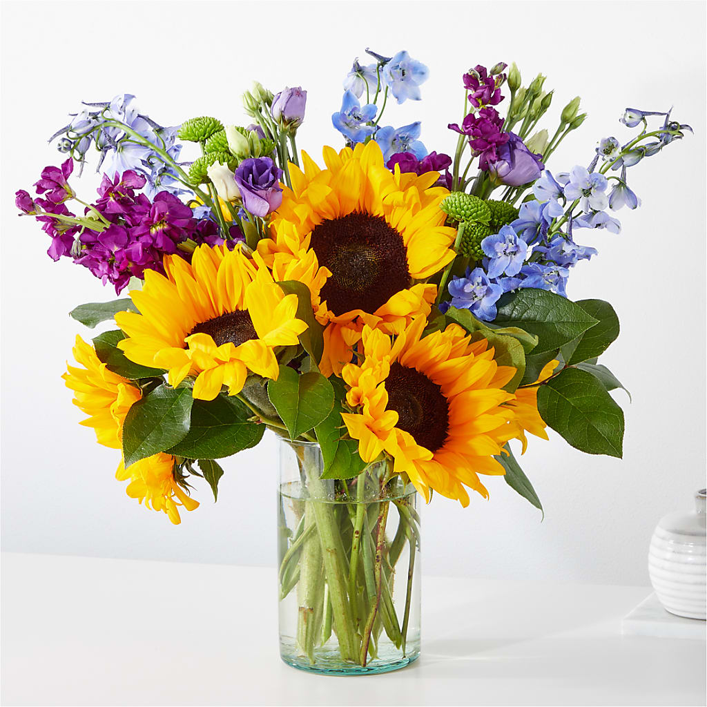 Catching Rays Bouquet – Heavenly Plants, Regina SK