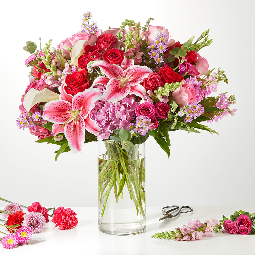 Swooning Over You - A Luxury Florist Original – Heavenly Plants, Regina SK