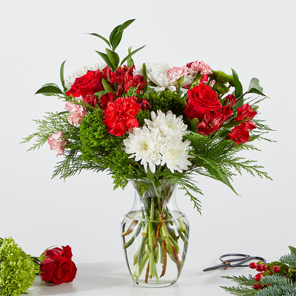 Merry Moment Bouquet – A Florist Original – Heavenly Plants, Regina SK