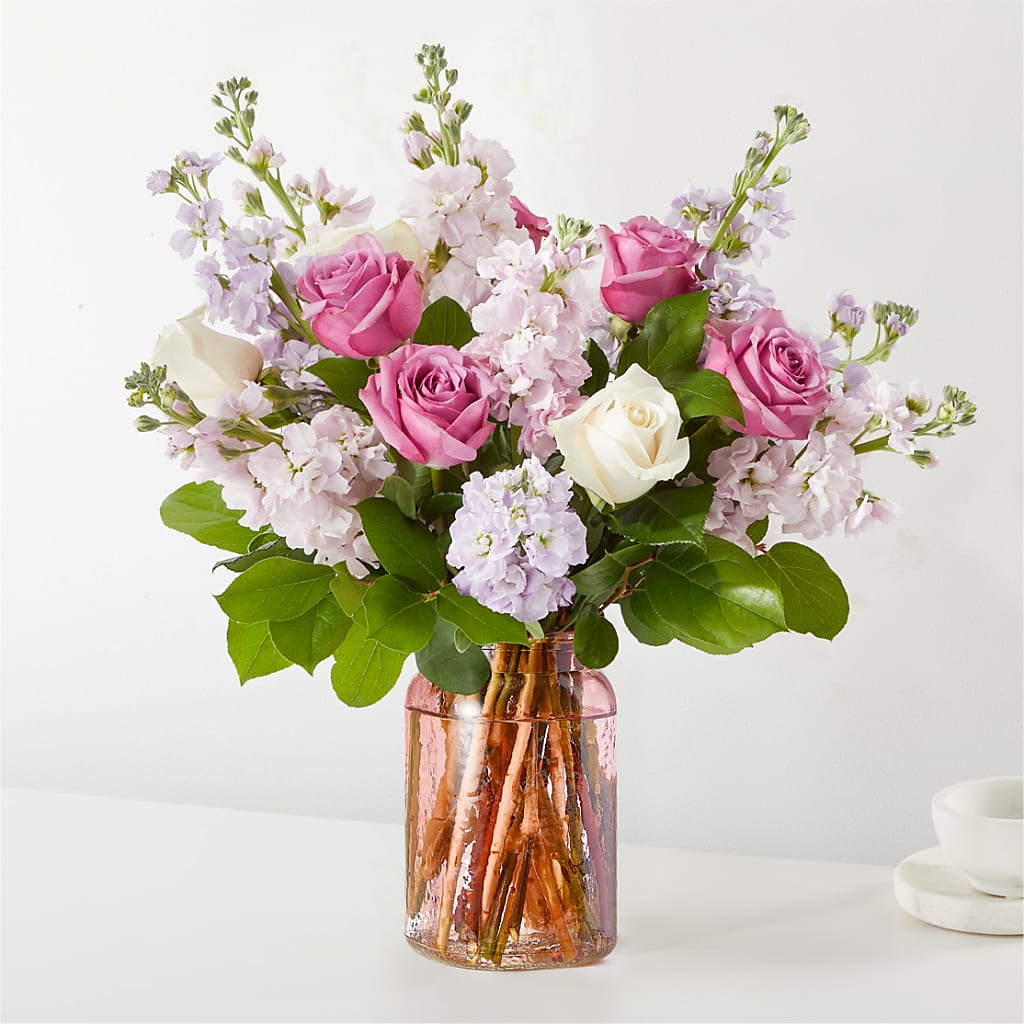 Springtime Spritz Bouquet – Heavenly Plants, Regina SK