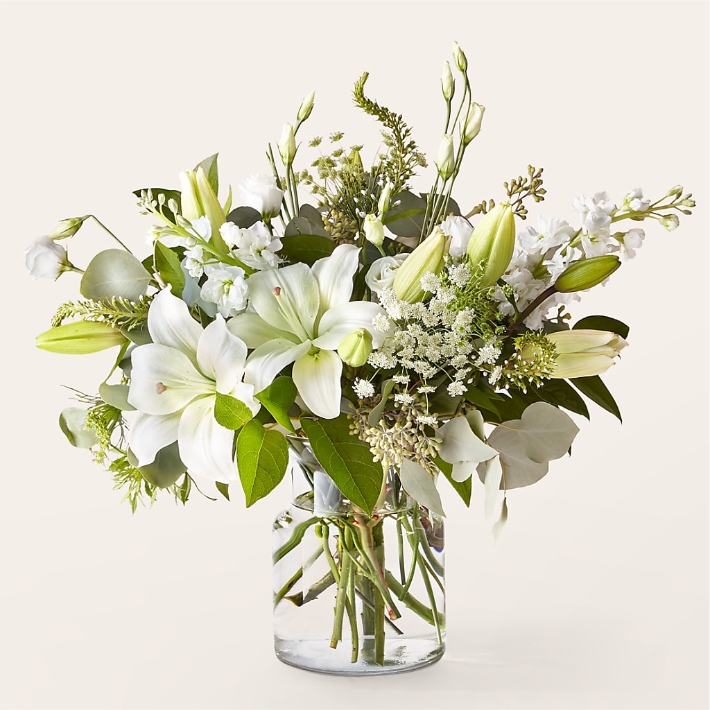 Alluring Elegance Bouquet – Heavenly Plants, Regina SK