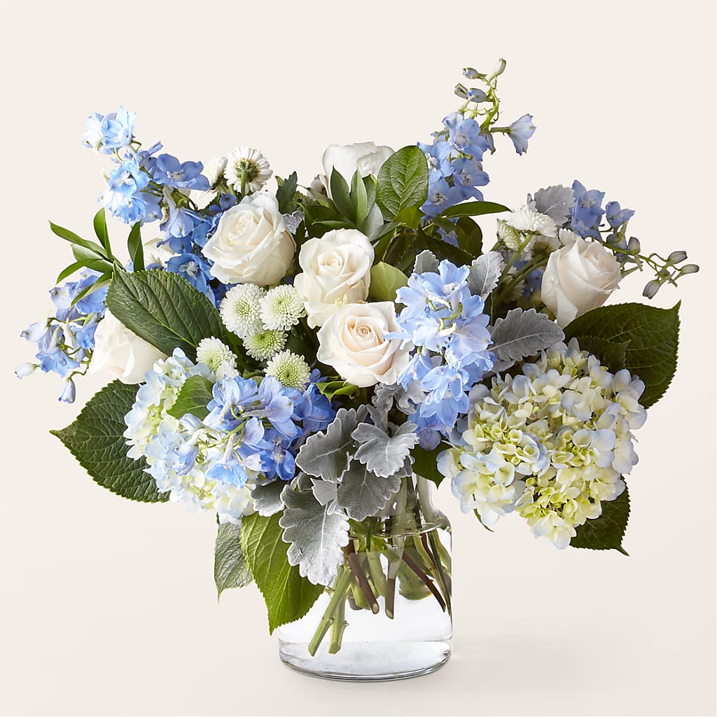 Clear Skies Bouquet – Heavenly Plants, Regina SK