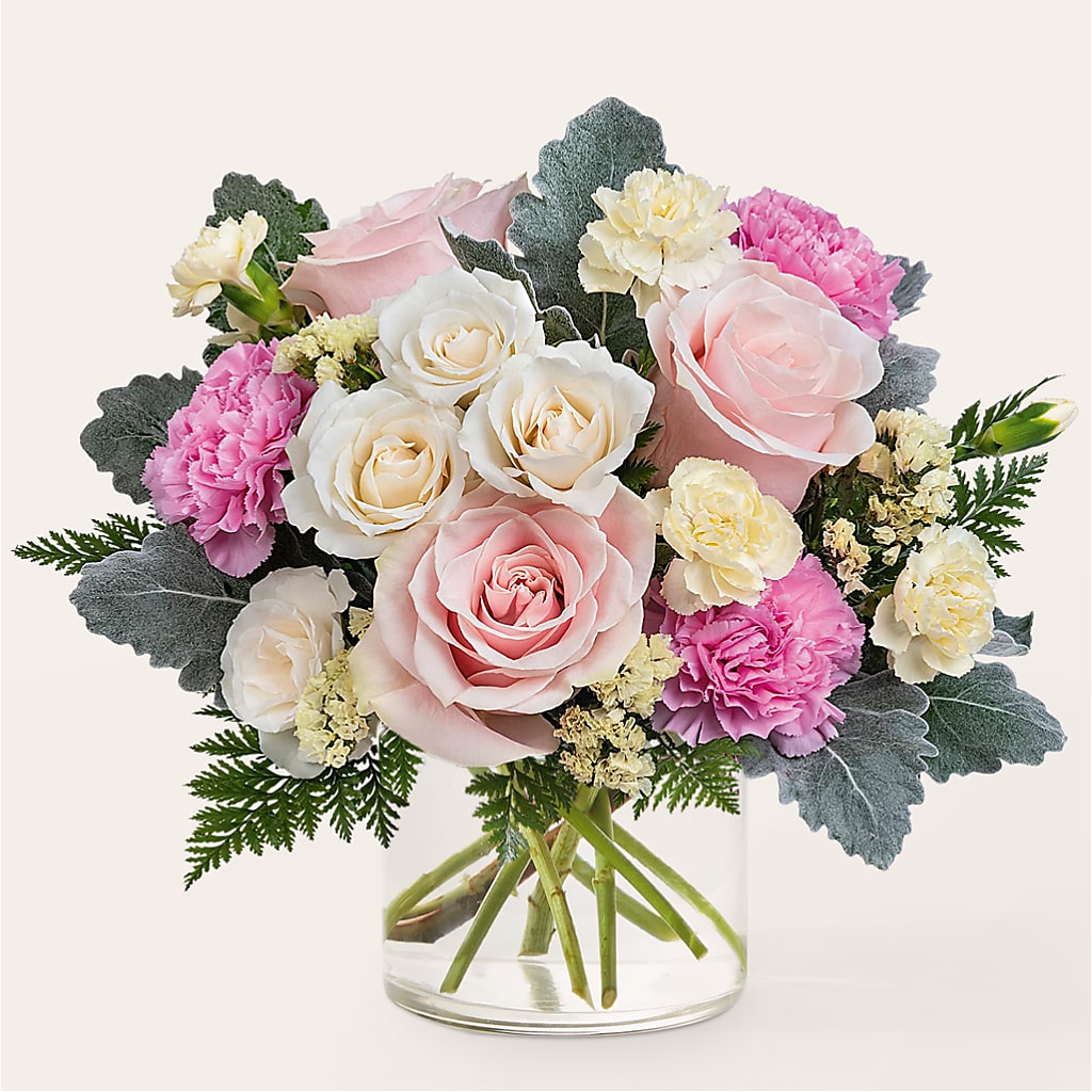 Blissful Moments Bouquet – Heavenly Plants, Regina SK