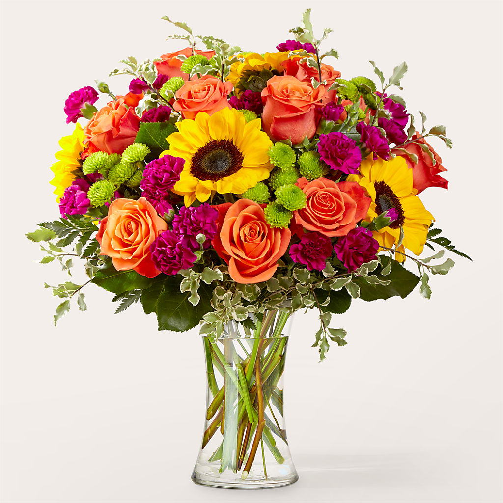 Warmth & Light Bouquet – Heavenly Plants, Regina SK