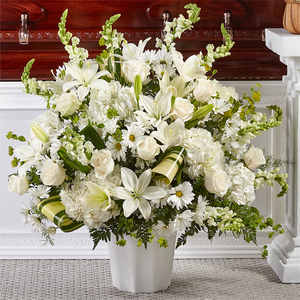 Thoughts of Tranquility Floor Basket – Heavenly Plants, Regina SK