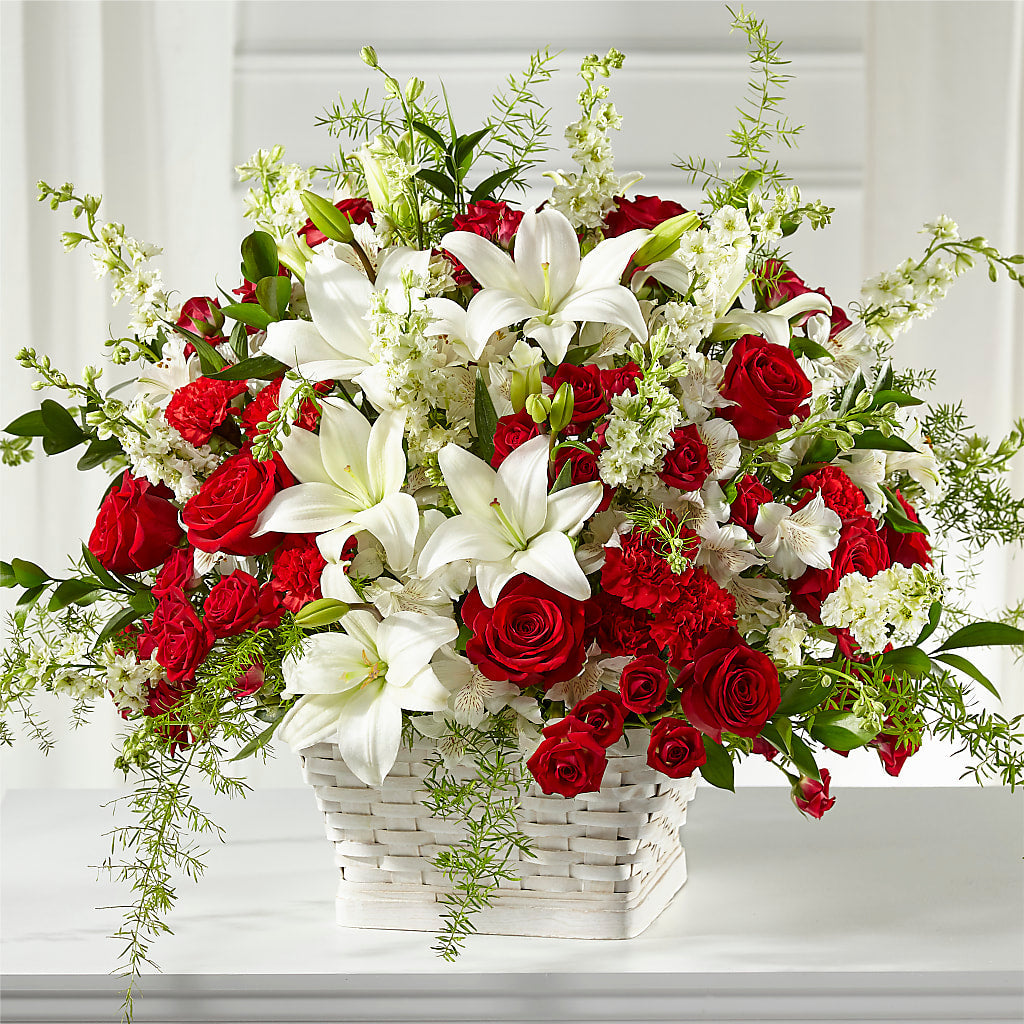 Sentiments of Love Arrangement – Heavenly Plants, Regina SK