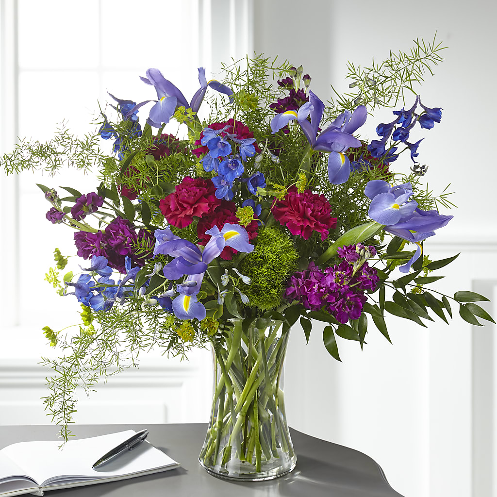 Giving Grace Bouquet – Heavenly Plants, Regina SK