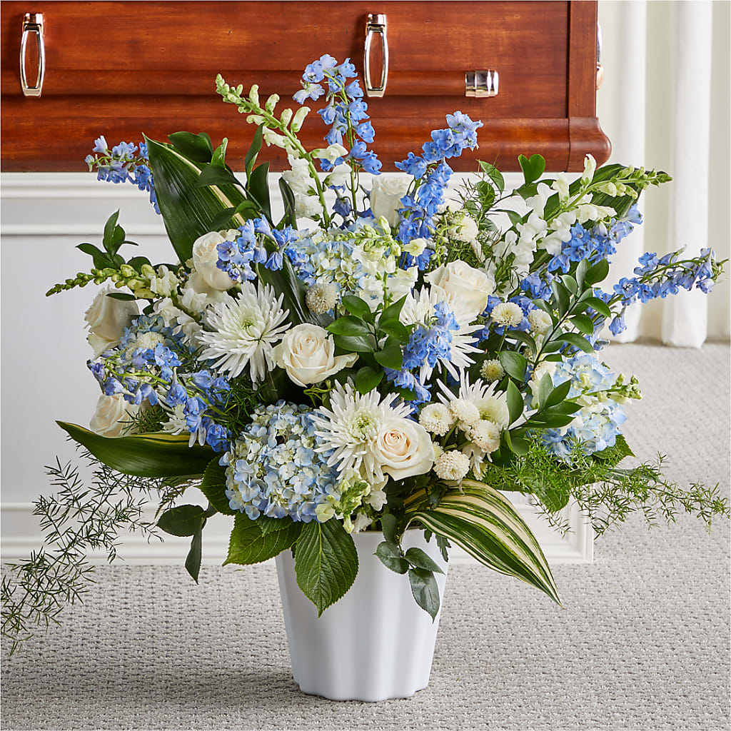 Everlasting Memories Floor Basket – Heavenly Plants, Regina SK