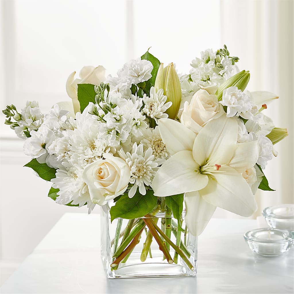 Gentle Breeze Bouquet – Heavenly Plants, Regina SK