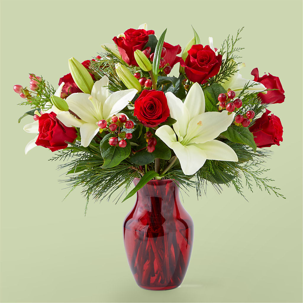 Evergreen Delight Bouquet – Heavenly Plants, Regina SK