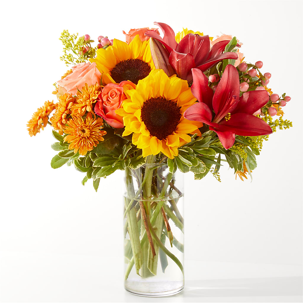 Acorn Lane Bouquet – Heavenly Plants, Regina SK