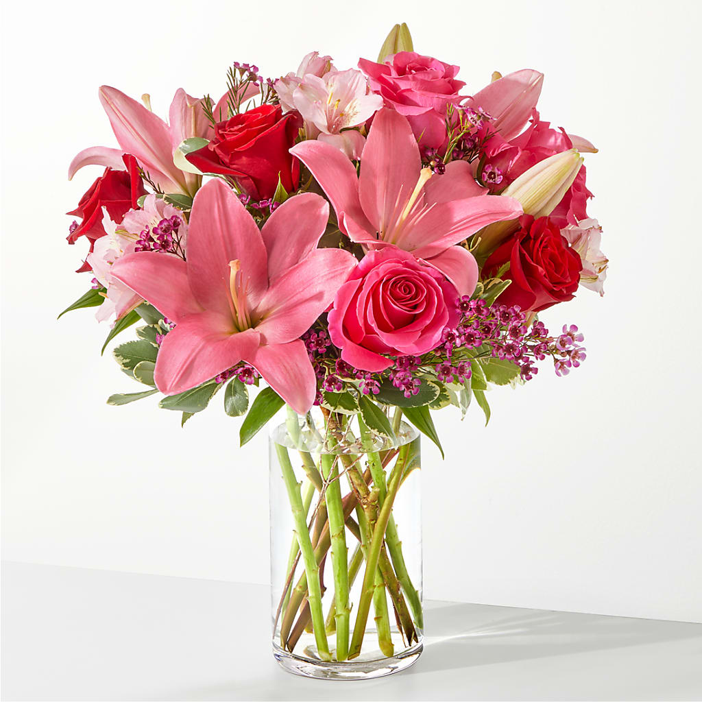 Lucky in Love Bouquet – Heavenly Plants, Regina SK