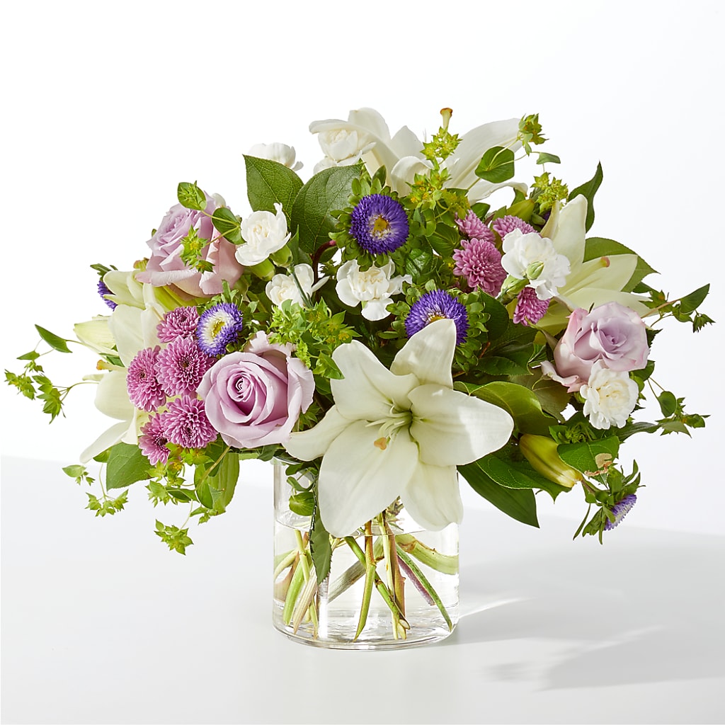 April Showers Bouquet – Heavenly Plants, Regina SK