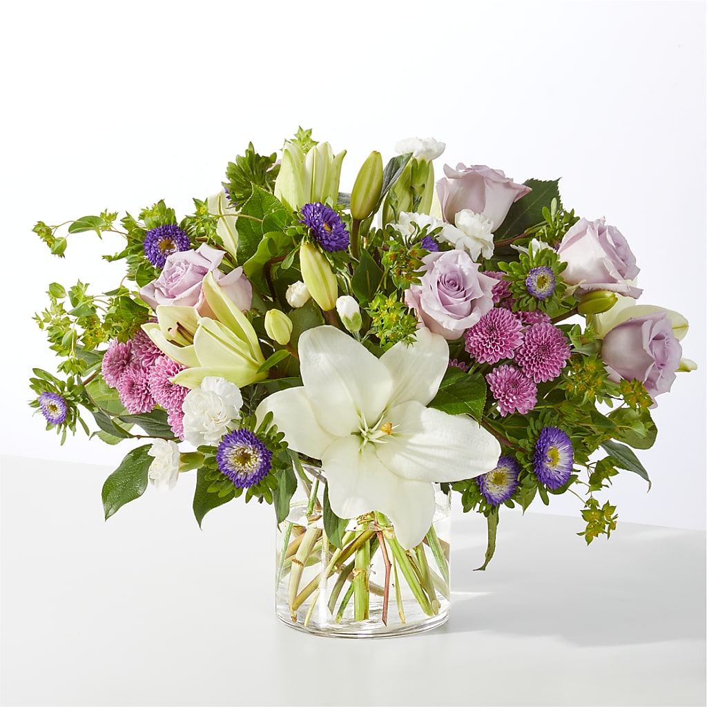 April Showers Bouquet – Heavenly Plants, Regina SK