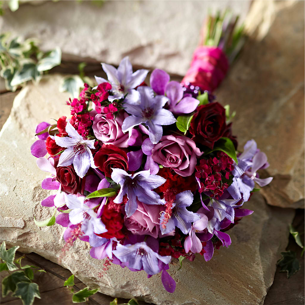 Enlightened Love Bouquet – Heavenly Plants, Regina SK