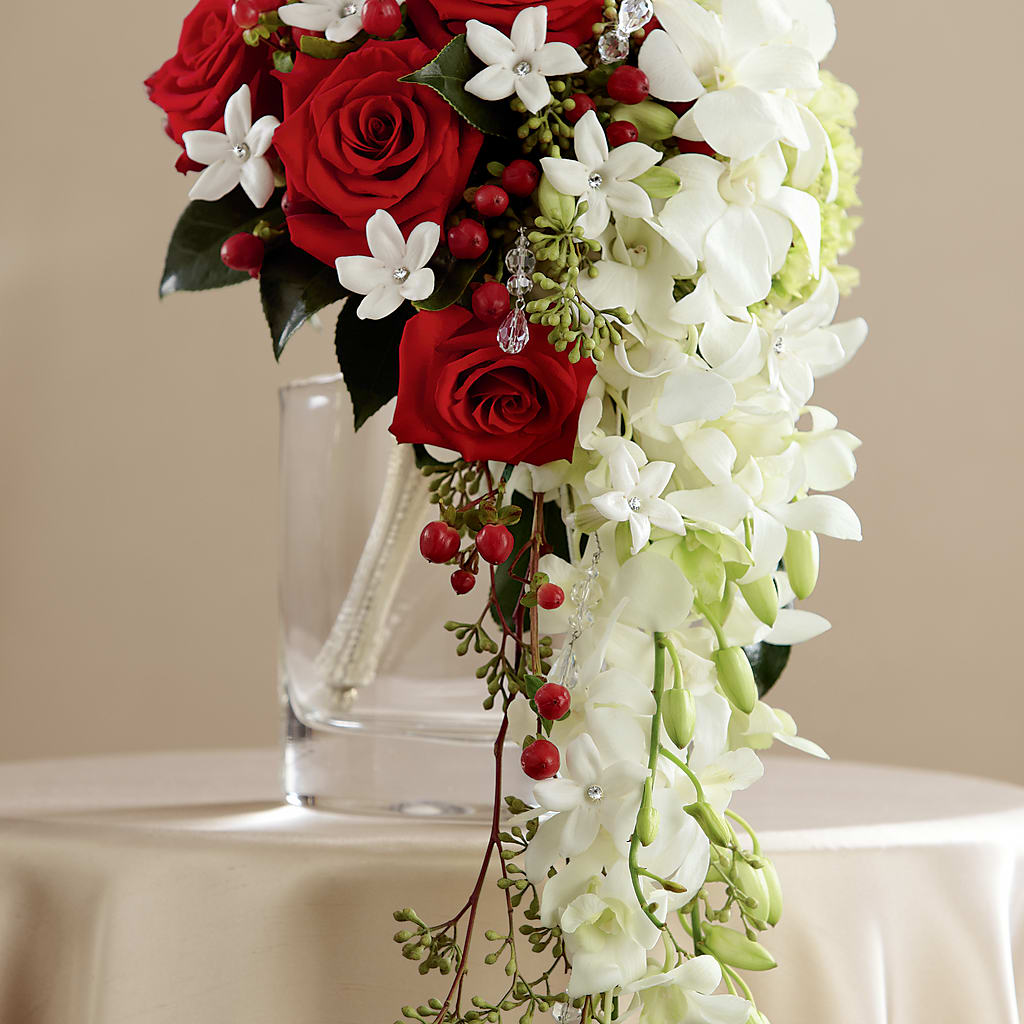Here Comes the Bride Bouquet – Heavenly Plants, Regina SK