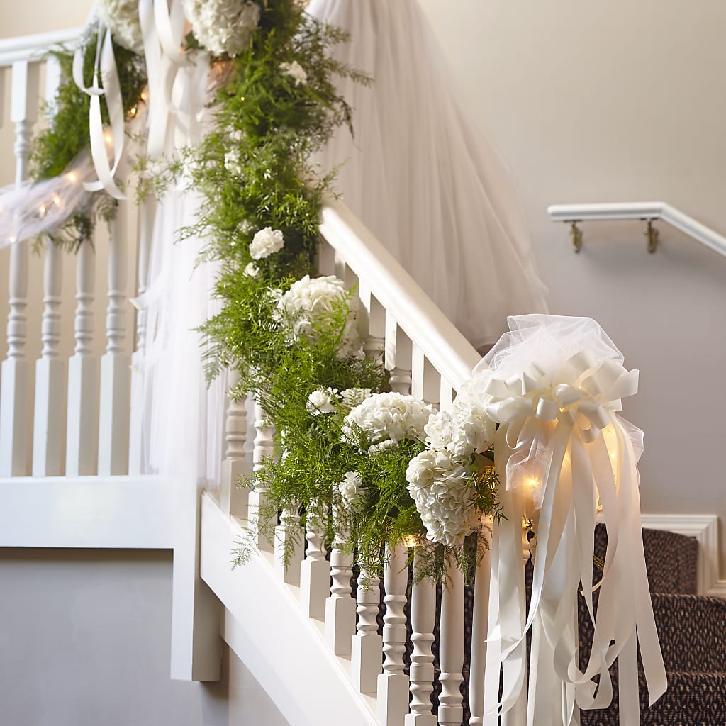 Champagne Dreams Garland – Heavenly Plants, Regina SK