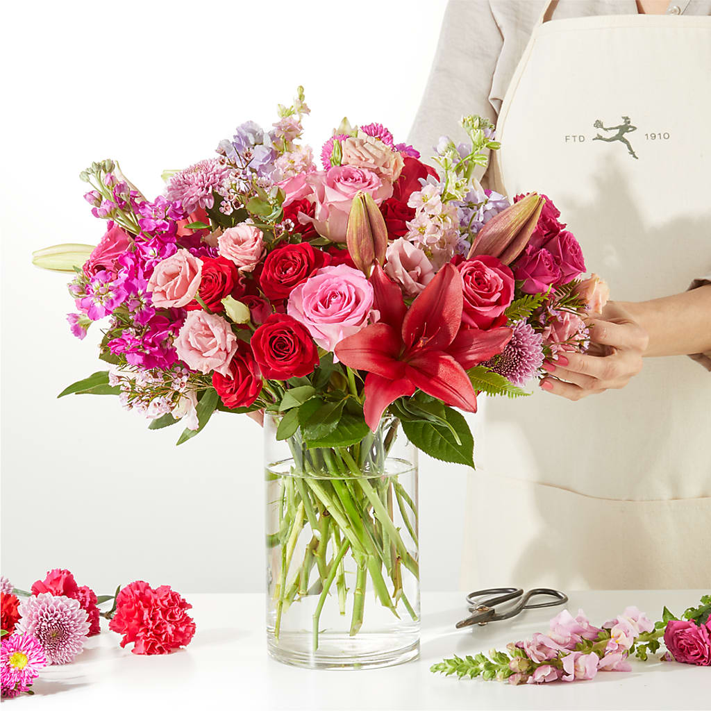 Swooning Over You - A Luxury Florist Original –  Heavenly Plants, Regina SK