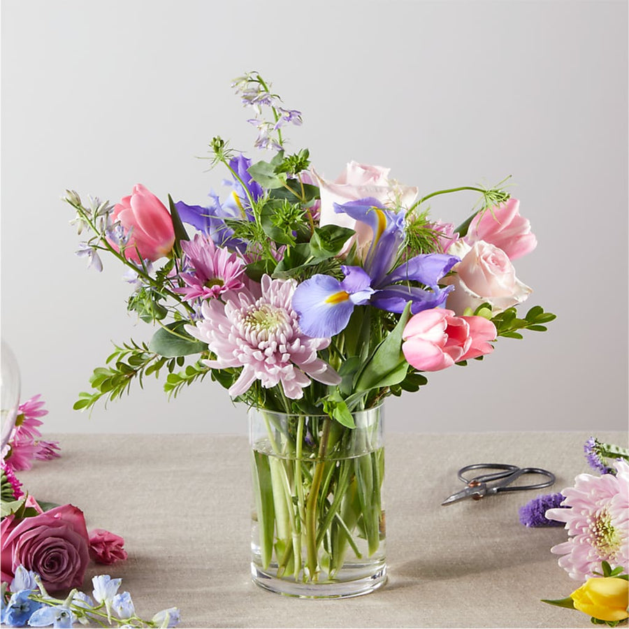 Pastel Tradition - A Florist Original –  Heavenly Plants, Regina SK